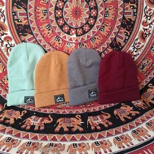 Lot of 4 Beanie Taboggan hats